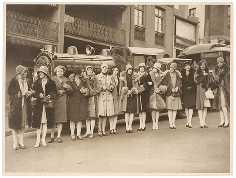 American women's jazz band "Ingenues" and the "Trackless Train", Sydney, late 1920's - Sam Hood, 1920s