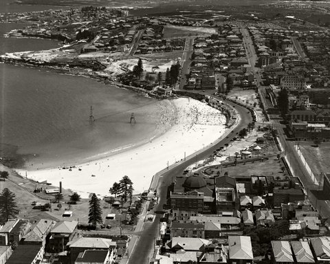 Coogee Beach looking South, 1936
