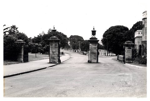 Royal Botanic Gardens Gates, 1938