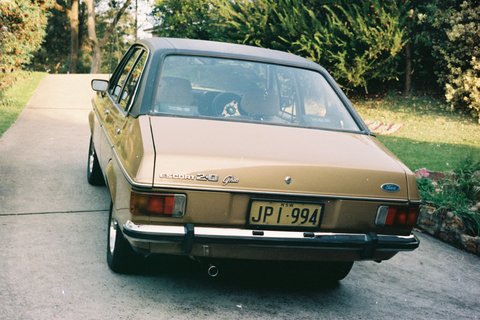 1978 Ford Escort (Mark II) Ghia 2.0 4-door sedan
