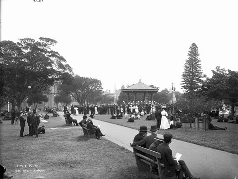 Hyde Park, Sydney from The Powerhouse Museum Collection, c. 1900