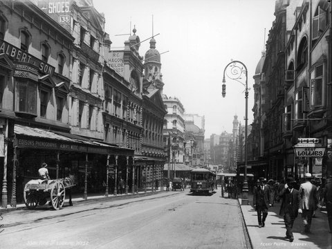 King Street, looking west, Sydney from The Powerhouse Museum Collection, c. 1900
