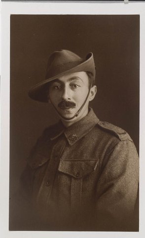 Thomas James Akhurst, 1918