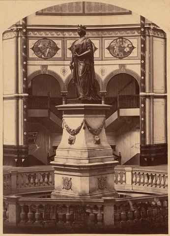 Queens Statue, Garden Palace Building, Sydney, between 1879-1882 - (NSW Government Printer ?), c. 1879