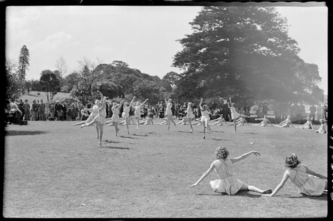 Outdoor dancers, schoolgirls in Botanic Gardens, Sept 1949, from Series 02- Sydney people & streets, 1948-1950, photographed by Brian Bird