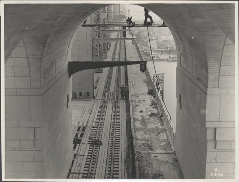 Train lines on the Harbour Bridge, 1932