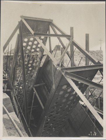 Steel framework for the Sydney Harbour Bridge, 1928