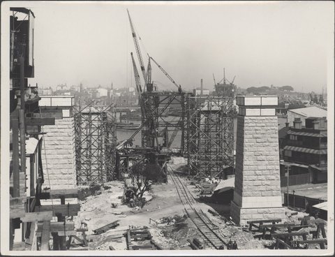 Construction of the northern piers of the Sydney Harbour Bridge, 1927