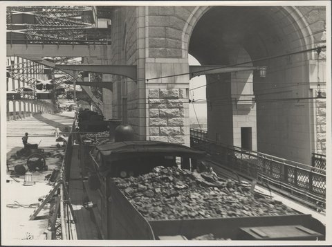 Steam trains on Harbour Bridge, 1932