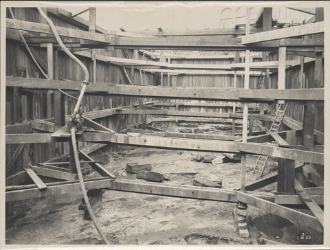 Boxing used to construct approach to Central Station, 1922