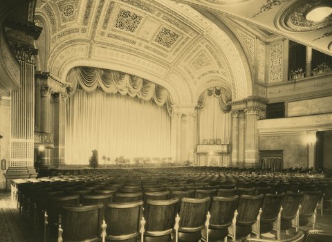 Main auditorium of Regent Theatre, Melbourne, 1929
