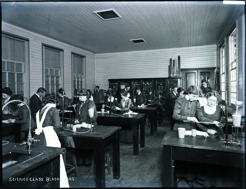 Science class Blackfriars, for the annual report, c. 1911