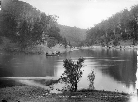 The basin, Nepean River, c. 1900
