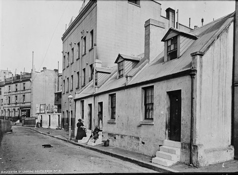 Gloucester Street looking south from No. 41, The Rocks, c. 1900