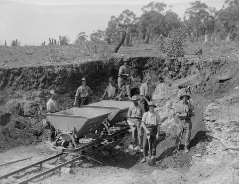 State Brickworks, Homebush A2020002h (cropped), 1911