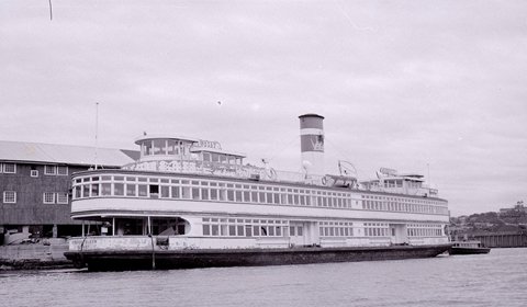 1966 SYDNEY QUEEN
