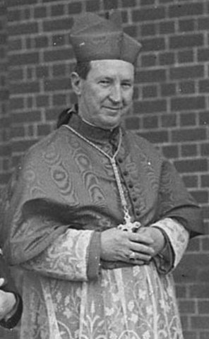Cardinal Gilroys visit to Christian Brothers Training College Strathfield (cropped), 1946