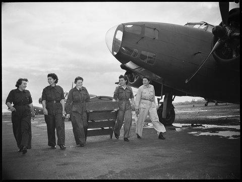 W.A.A.A.F technicians Mascot, 1944