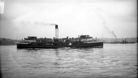 Sydney Ferry BALGOWLAH late 1940s