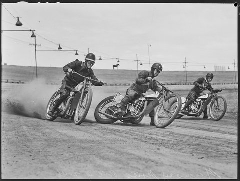 Sydney Speedway 1946 by Ray Olsen
