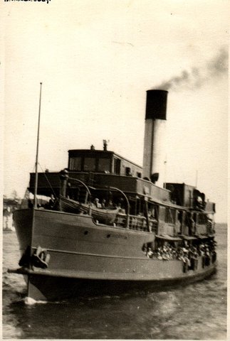 Sydney Ferry BALGOWLAH at Manly in naval grey 1940s