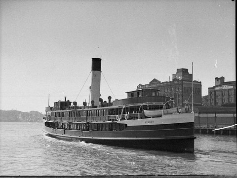 Sydney Ferry BARAGOOLA CIrcular Quay 26 July 1937