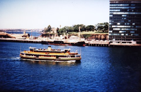Sydney Ferry KAMERUKA entering Sydney Cove UNILEVER HOUSE 1964