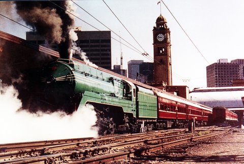 C38 class train at Central Station 1980