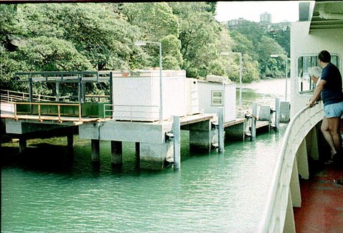 OLD CREMORNE WHARF during rebuild 1985
