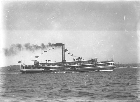 Sydney ferry KUTTABUL arrival in Sydney, 10 August 1922