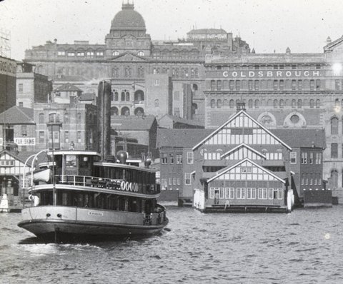 Sydney ferry KANANGRA approaches Circular Quay, 1910–20