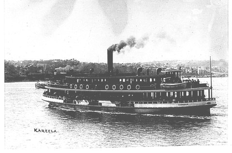 Sydney ferry KAREELA (1905 to 1959) passes Kirribilli 1920s
