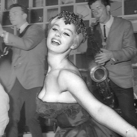 SabrinaTwist1962(square)