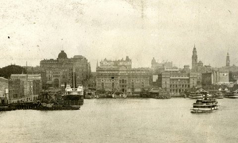 Goldsbrough Mort & Co, Circular Quay, Sydney NSW 10th August 1908 (cropped)