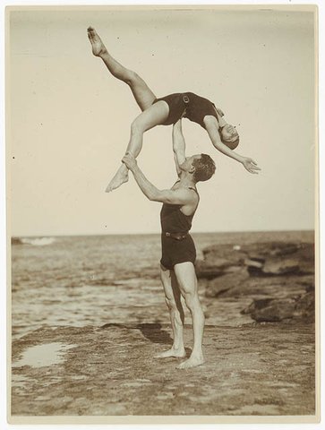 Acrobats, Sydney, 1930s Sam Hood