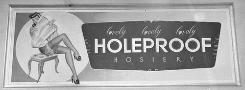Holeproof displays (cropped), 1948